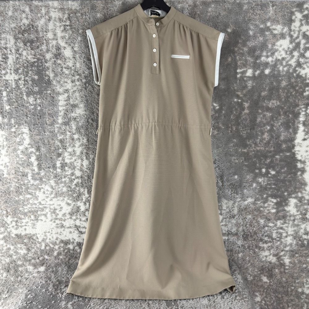 Jerrie Lurie Size 8 Minimalist Midi Shift Dress Beige Button Short Sleeve Party